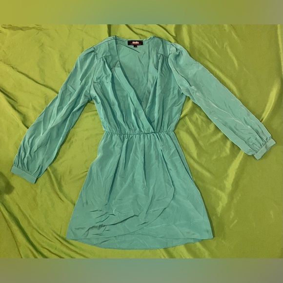 Lulus Elegant Teal Wrap Dress size Medium - Picture 2 of 8